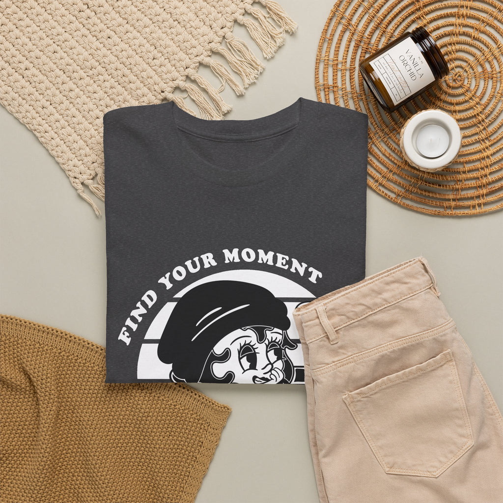 Keep Smiling T-Shirt – Vintage Girl Positive Quote Graphic Tee