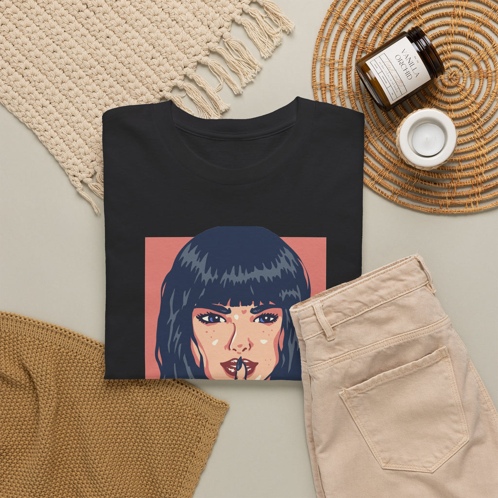 Urban Pop Art T-Shirt – Retro ’90s Graphic Tee
