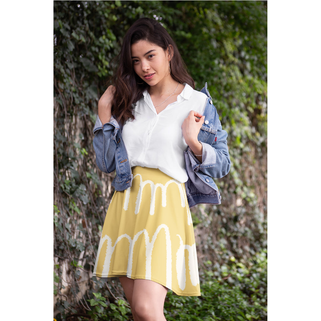 Yellow Abstract Skater Skirt – Modern Wavy Pattern