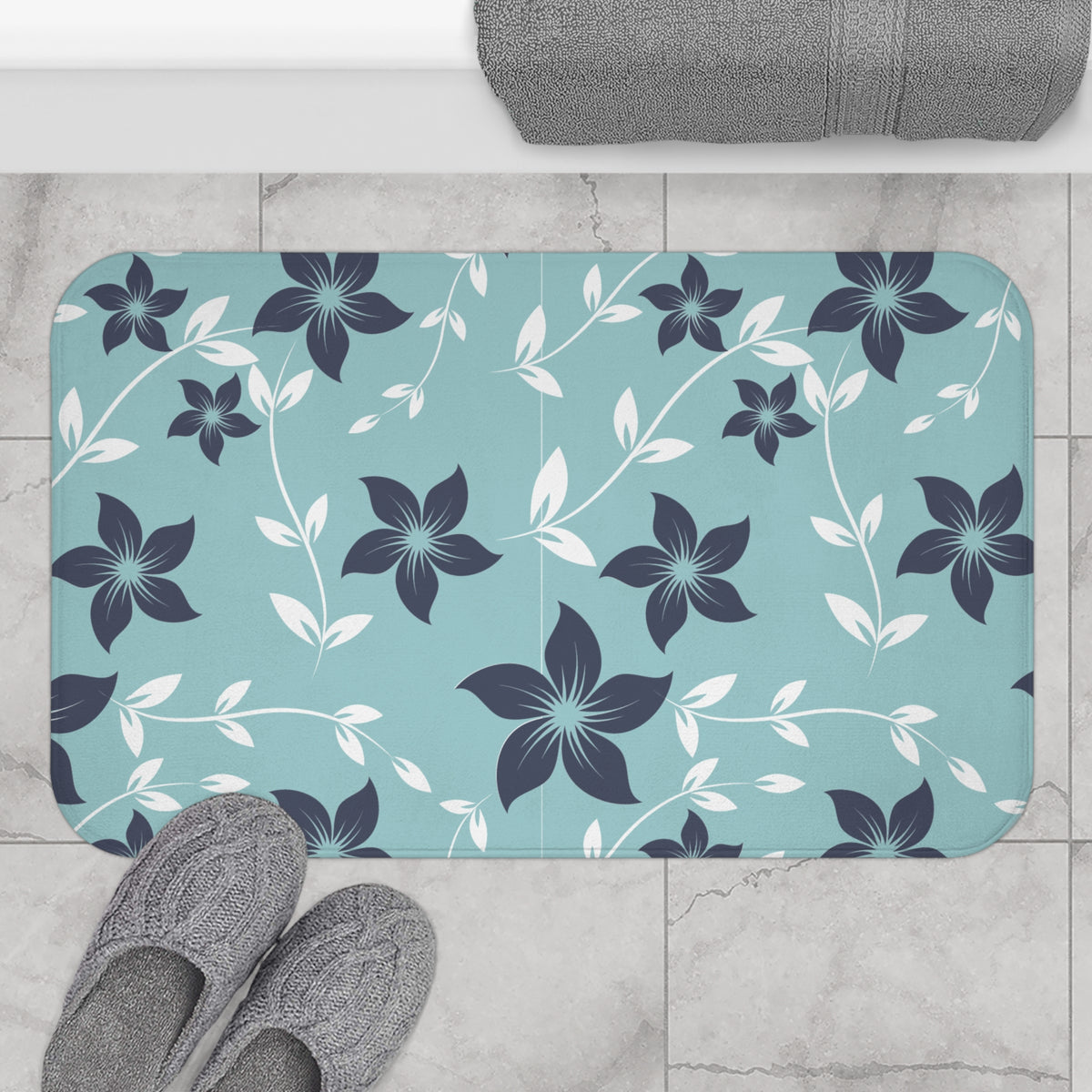 Blue Floral Vine Bath Mat – Elegant Botanical Bathroom Decor