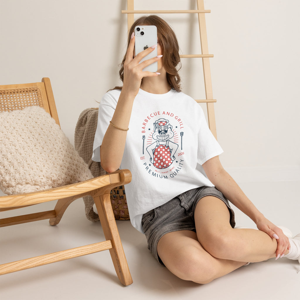 BBQ Pig Chef T-Shirt – Retro Barbecue & Grill Graphic Tee