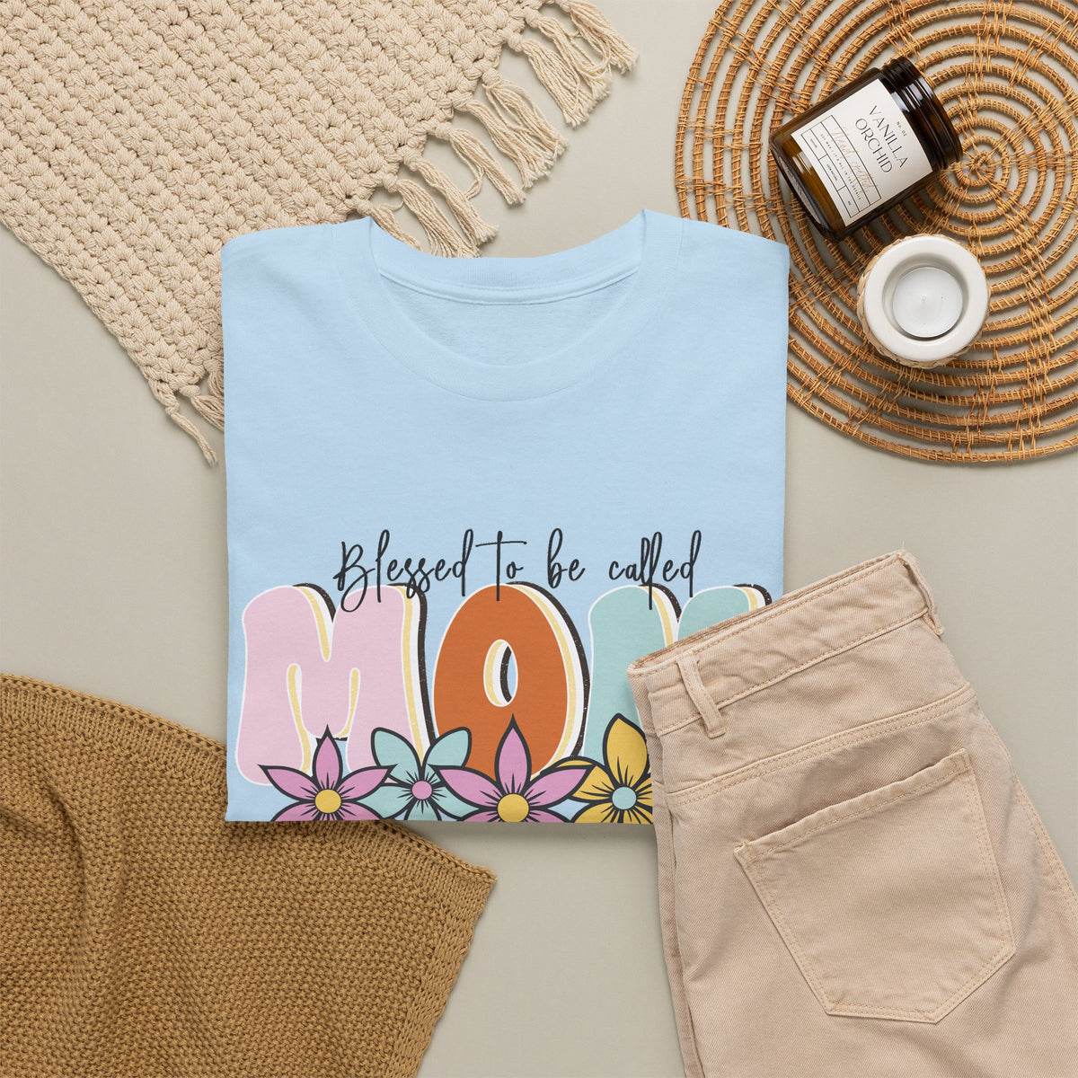 “Blessed to Be Called Mom” T-Shirt – Floral Motherhood Graphic Tee